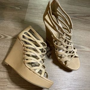 Bcbgeneration Nude Wedges